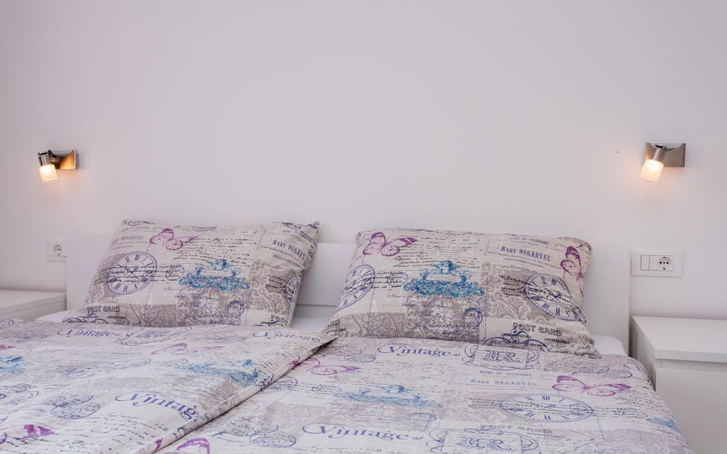 Apartments Matea バスカ エクステリア 写真